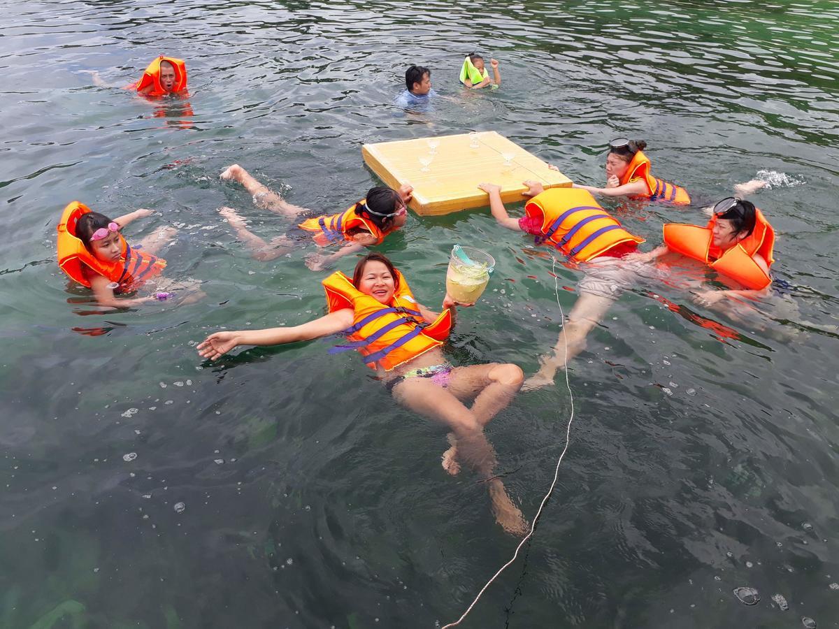 Dao Hoa Vang Villa Cam Ranh Exteriör bild
