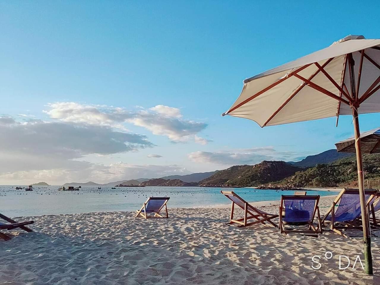 Dao Hoa Vang Villa Cam Ranh Exteriör bild