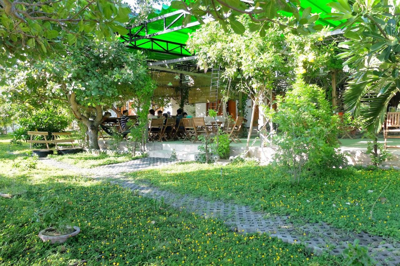 Dao Hoa Vang Villa Cam Ranh Exteriör bild