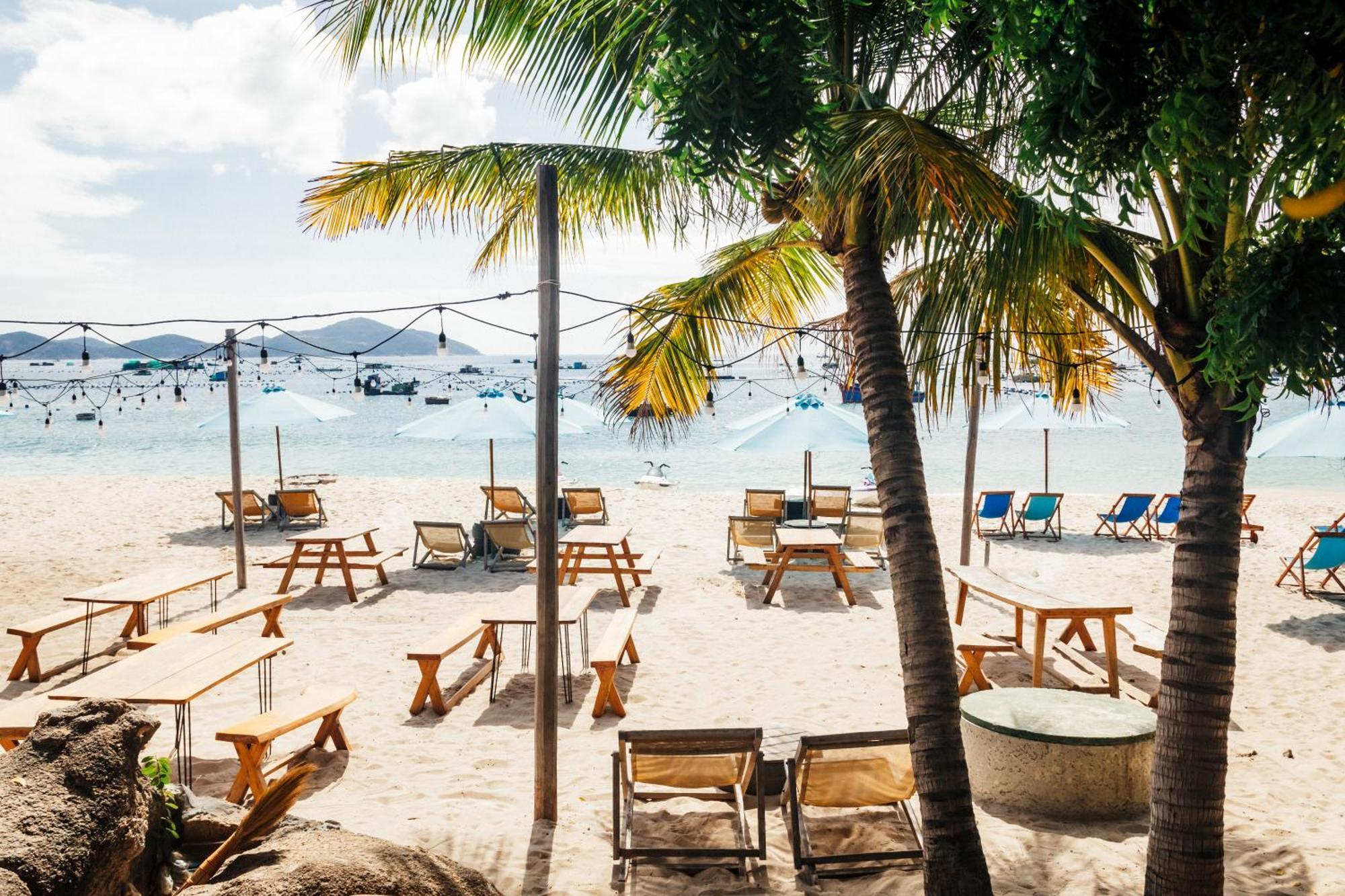 Dao Hoa Vang Villa Cam Ranh Exteriör bild