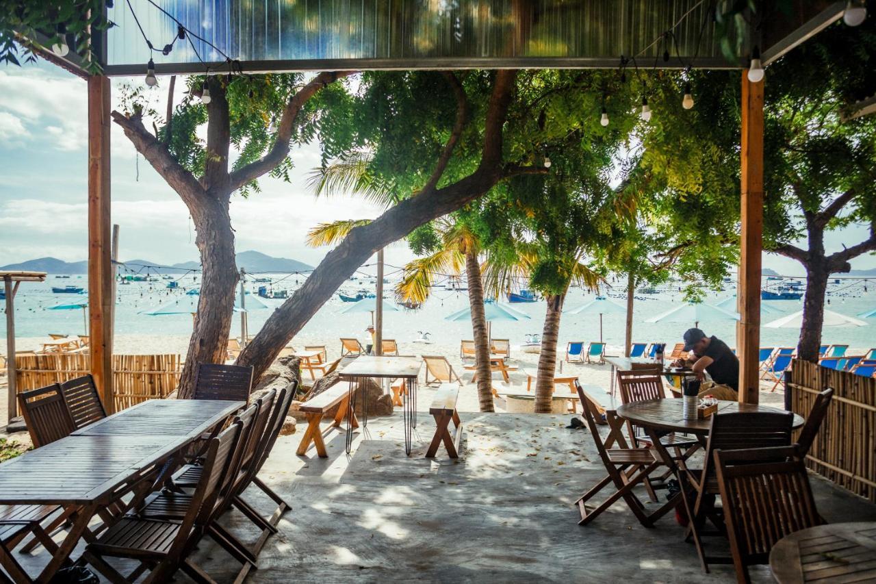 Dao Hoa Vang Villa Cam Ranh Exteriör bild