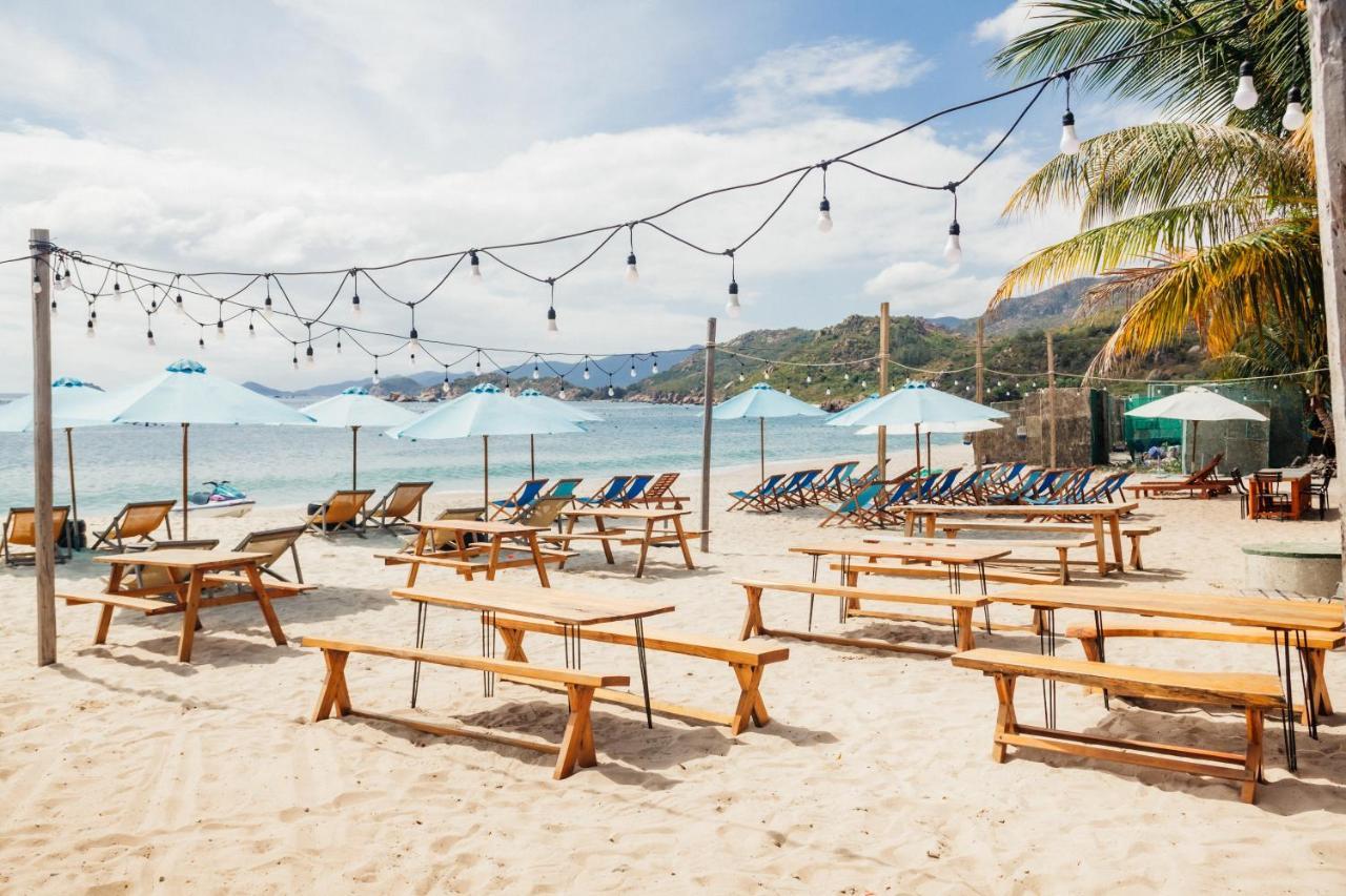 Dao Hoa Vang Villa Cam Ranh Exteriör bild